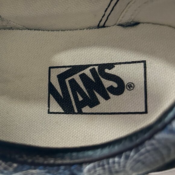100890 Shoes Vans Old Skool Skull Black White Men’s 8 / W 9.5 **USED**